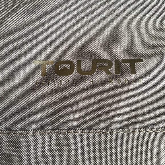 Tourit 32 Cans Cooler Backpack Leakproof Large Capacity Insulated Backpack - Picture 3 of 12